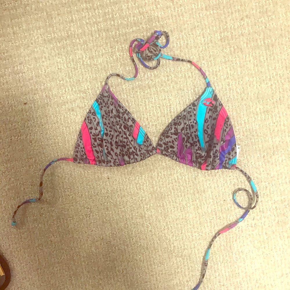 3/$20 Billabong bikini top